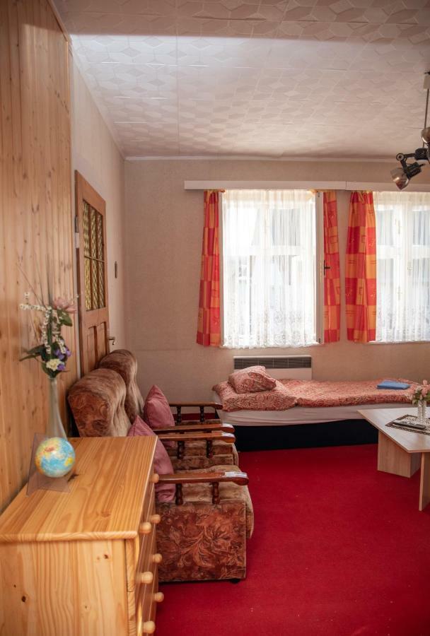 Apartmány U Kocoura pod Klínovcem Kovářská Exteriér fotografie
