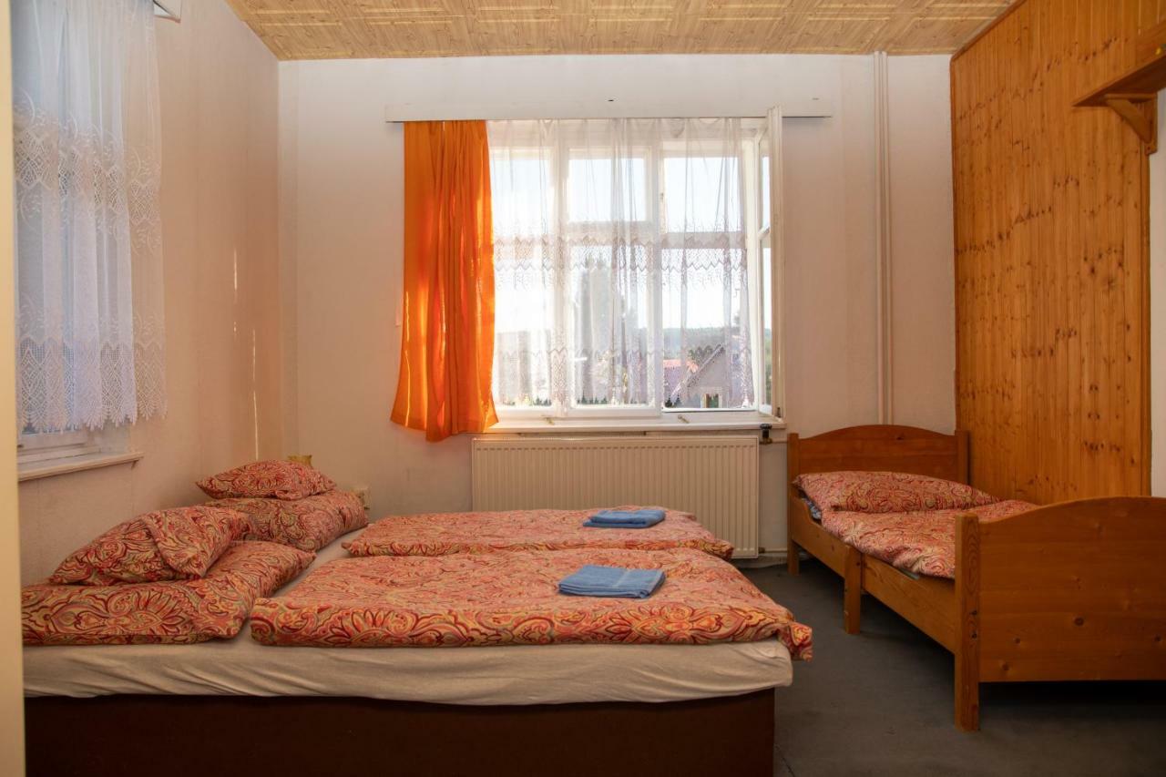 Apartmány U Kocoura pod Klínovcem Kovářská Exteriér fotografie